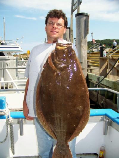 Ken Mizdol/Wallington, N.J. with a 9 1/4 pound beauty!